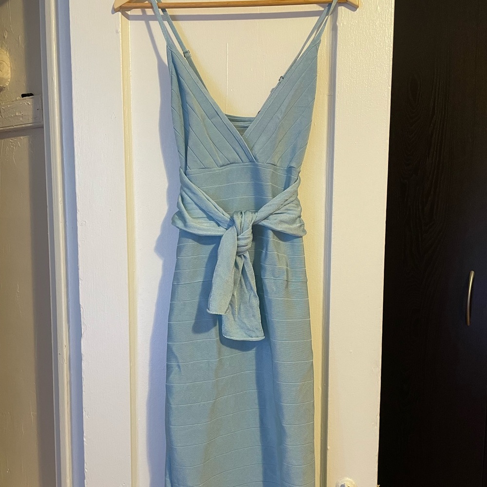 Dress - Picture 2 of 3